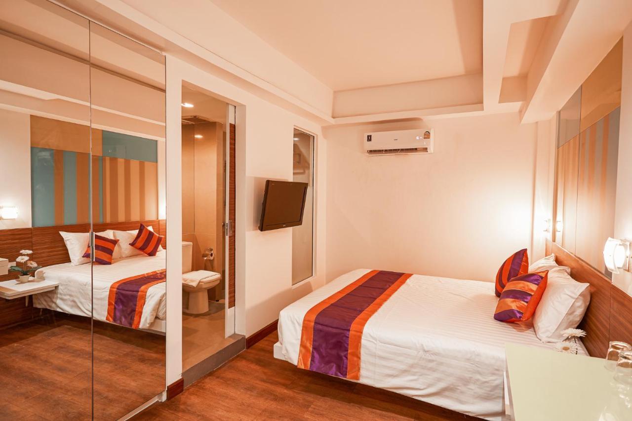 Studio Asoke Bangkok Exterior photo