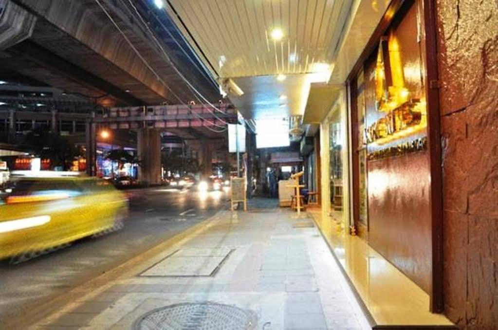 Studio Asoke Bangkok Exterior photo