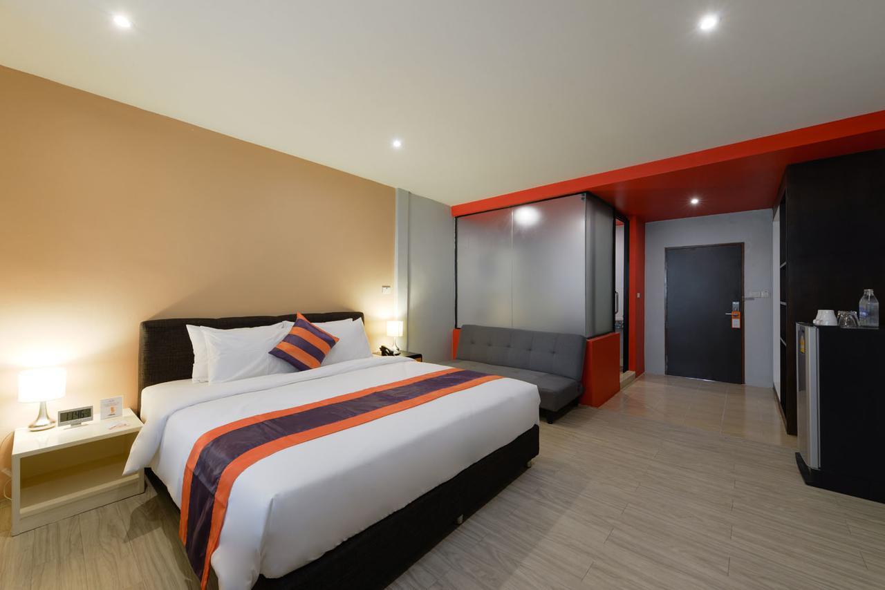 Studio Asoke Bangkok Exterior photo