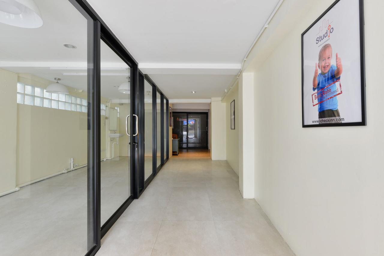 Studio Asoke Bangkok Exterior photo